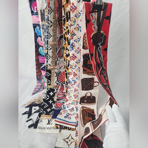 ‼️SOLD‼️ Auth Louis Vuitton Monogram Confidential Multicolor Silk Bandeau - Picture 5 of 9